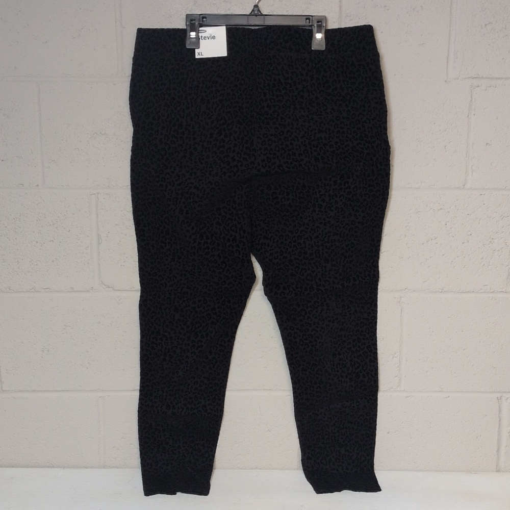 Old Navy Stevie Pants Size XL NWT, Black Velvet Leopard Print - Picture 8 of 9